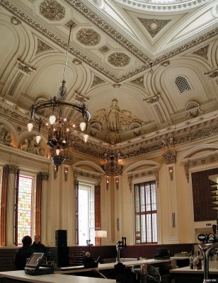 The Corinthian, Glasgow
Built in 1841 by David Hamilton as The Union Bank this is said to be one of the finest Victorian Interiors in the UK.  After a massive refurbishment in 1999 it was re-opened as a restaurant and bar.
