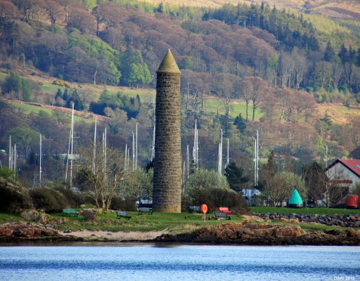 The Pencil Monument, Largs
Built in 1912 to commemorate the Battle Of Largs in 1263.  This wasn't so much a great battle as a series of skirmishes which drove the Norwegians back to their boats.
