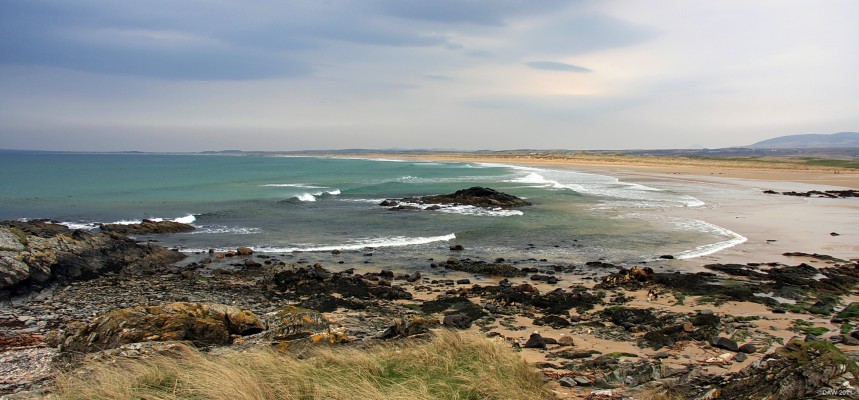 The golden sands at Kintra, Islay
Miles of sandy beaches with hardly anyone around, must be Islay. [url=http://www.streetmap.co.uk/map.srf?X=131912&Y=648405&A=Y&Z=120/] Map location. [/url]
