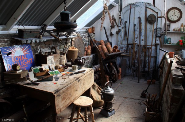 The Potting shed, Applecross Garden
The potting shed has been set up to look as it would have in the 1940's, it just looks like the gardener is out working in the garden and will be back in a minute.  [url=http://streetmap.co.uk/map.srf?X=172020&Y=845640&A=Y&Z=115/] Map location. [/url]
