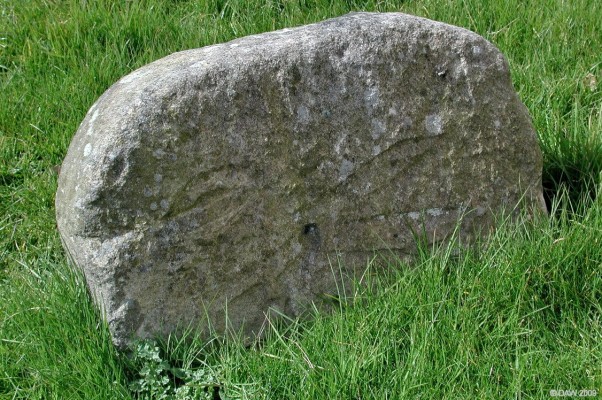 The scissors stone
One of the more unusual stones, its also very small, you could step over this.
