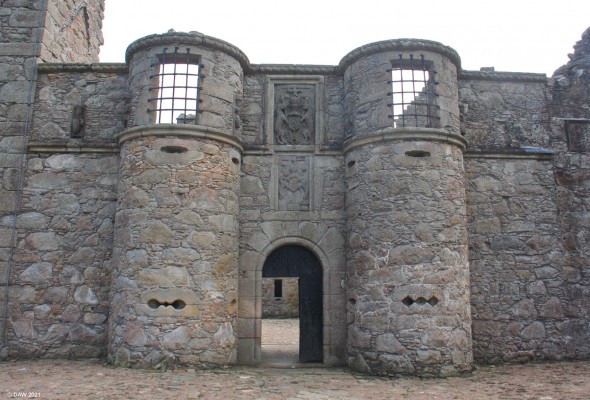 Main Entrance to Tolquhon Castle
The impressive entrance to Tolquhon Castle.  The Castle is in the care of Historic Environment Scotland and can be visited in the summer months.
