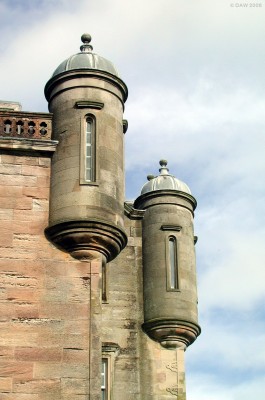 Turrets, Dunlop House
