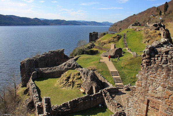 Urquhart Castle, Loch Ness
Looking West along loch Ness from the ruins of Urquhart Castle. [url=http://www.streetmap.co.uk/map.srf?X=253075&Y=828600&A=Y&Z=120/} Map location. [/url]
