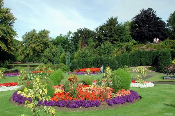 A late summer view in Victoria Park

