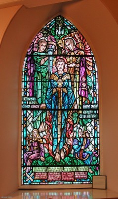 War Memorial, Johnstone High Church
The stained glass window commemorating members of the congregation who died during the second World War.
