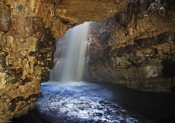 Smoo Cave, Durness
Waterfall inside Smoo Cave, Durness. [url=http://www.streetmap.co.uk/map.srf?X=241881&Y=967130&A=Y&Z=115/] Map location. [/url]
