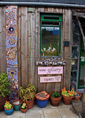 The Wee Gallery, Balnakeil
[url=http://www.nicolapoole.co.uk/] The Wee Gallery [/url] at Balnakeil Craft Village near Durness.
