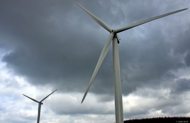 Whirlie and Birlie
Whirlie and Birlie doing what they do best, whirlin' and Birlin'.  Neilston Wind farm.
