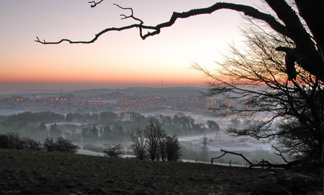 Winter Dawn over Neilston
A cold and frosty early morning over looking Neilston.   [url=http://www.multimap.com/map/browse.cgi?lat=55.7857&lon=-4.4532&scale=25000&icon=x/]Map location[/url]
