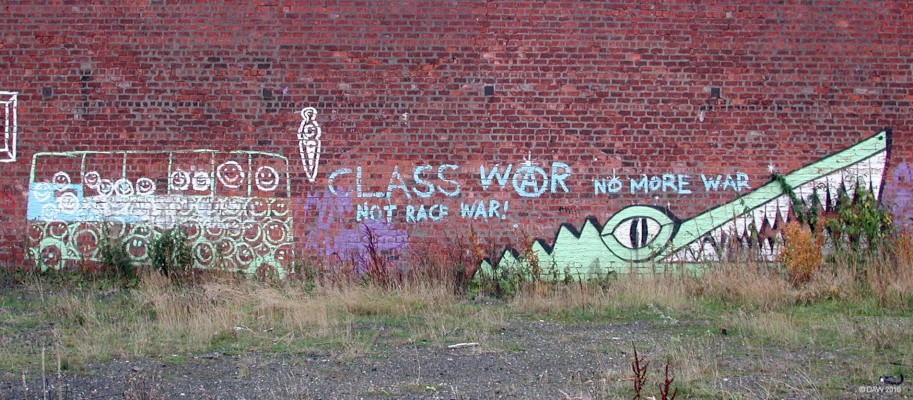 Graffiti, Dalmarnock
Spotted on a wall in the Dalmarnock area of Glasgow, I particularly liked the bus of happy people.
