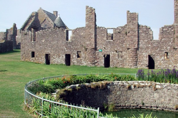 Ruins of Dunnottar Castle, near Stonehaven
The quadrangle at Dunnottar Castle, these are newer 17th century buildings, one of which contains what was the largest ballroom in Scotland at the time, some 35 metres in length.

