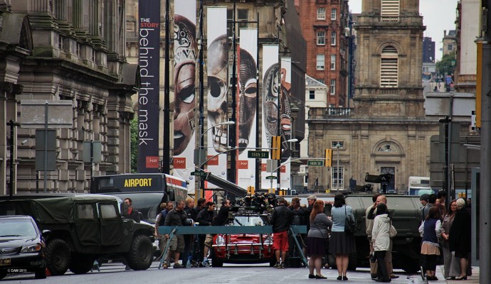 Setting up for a scene, World War Z, Glasgow
More setting up and bored looking extras.

