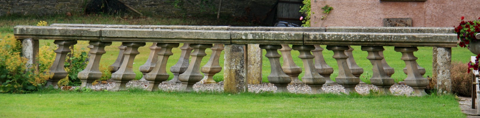 Squinty Wall, Walled Garden, Gordon Castle
[url=http://streetmap.co.uk/map?X=334810&Y=859090&A=Y&Z=115/] Map location. [/url]
