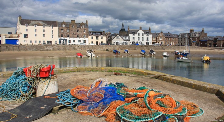 Stonehaven Harbour, Aberdeenshire
[url=http://streetmap.co.uk/map.srf?X=387759&Y=785404&A=Y&Z=115/] Map location. [/url]
