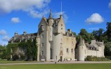 Ballindalloch_Castle2C_2018.jpg