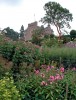 Crathes_Castle_and_garden.jpg