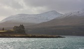 Duart_Castle_from_the_sea.jpg