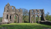Dundrennan_Abbey_ruins.jpg