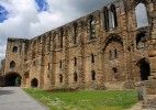 Dunfermline_abbey_refectory_ruins.jpg