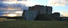 Evening_sun2C_Duffus_Castle.jpg