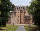 Glamis_Castle2C_2018.jpg