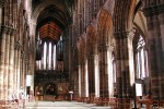 Looking_West_in_the_Nave,_Glasgow_Cathedral.jpg