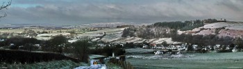 Uplawmoor_winter_panorama.jpg