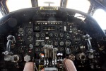 Vulcan_XJ823_cockpit.jpg