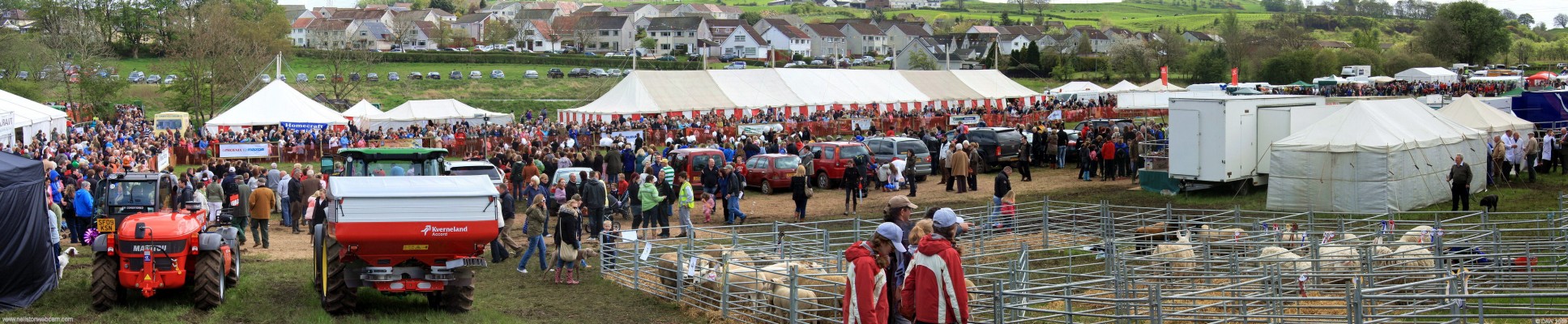 2009, over view of the show ground at the 184th Neilston Show

