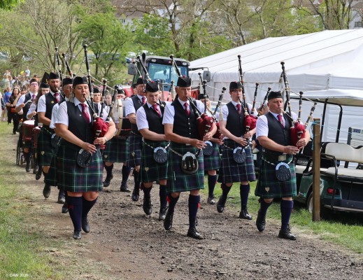 2025, Neilston & District Pipe Band arriving at showground
