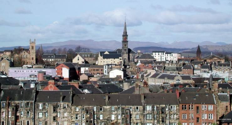 A view over Paisley town centre
This view is taken from the top of Hunter Hill, park land near the centre of Paisley.  The steeple of the High church is in the centre of the picture.  [url=http://www.multimap.com/map/browse.cgi?lat=55.8395&lon=-4.42&scale=25000&icon=x/]Map Location.[/url]

