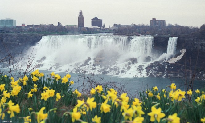 The American Falls, Niagara 1989
