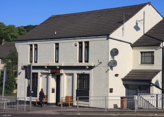 The Arthurlie Inns, Barrhead
Situated at Allan's Corner it is was one of 7 pubs in Barrhead in 1850.
