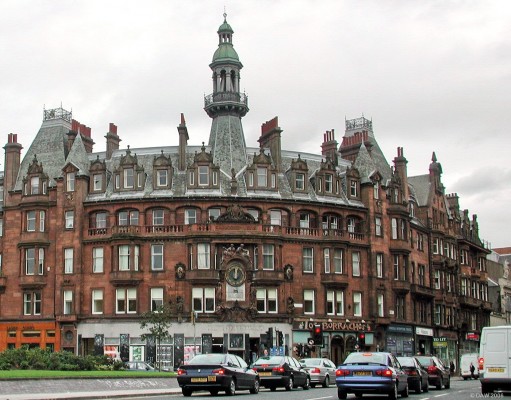 Charing Cross Mansions
Without doubt finest example of sandstone tenements in Glasgow.  They have dominated Charing cross since 1891 and even survived the construction of the M8 motorway which passes below ground level only yards away.  The architect was J. J. Burnet. [url=http://www.multimap.com/map/browse.cgi?lat=55.867&lon=-4.2699&scale=25000&icon=x]Map location[/url]
