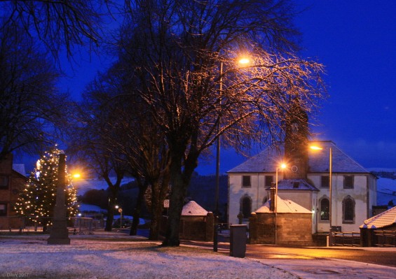 Christmas 2017, Neilston
Neilston Parish Church with the Robertson Memorial just in front of the tree on the left. 
