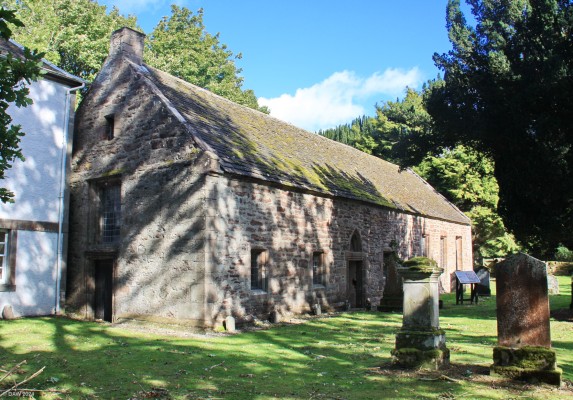Innerpeffray Chapel
Dating from the 1500's this chapel was built by the Drummond family who lived nearby at Innerpeffray Castle. [url=http://www.streetmap.co.uk/map?X=290187&Y=718455&A=Y&Z=115&ax=290235&ay=718368/] Map location. [/url]
