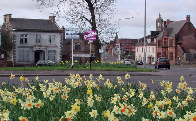 The Masonic Lodge and Glen Halls, 2007
I think maybe we should put a hat round to collect for another tin of paint for the lodge so they can finish what they started what seems like years ago now.
