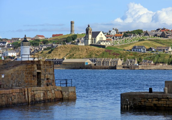 Macduff from Banff harbour
Looking across Banff Bay towards Macduff from the harbour at Banff.  The Tower is the War Memorial. [url=http://streetmap.co.uk/map?X=368920&Y=864703&A=Y&Z=120/] Map location. [/url]
