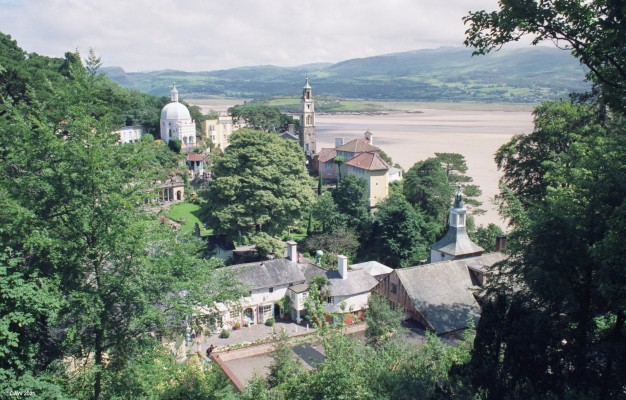 Portmeirion, Wales, 1993
Built between 1925 and 1975 by Sir Clough Williams-Elis in the style of an Italian Village and now owned by a charitable trust.  [url=http://streetmap.co.uk/map?X=258905&Y=337175&A=Y&Z=120/] Map location. [/url]
