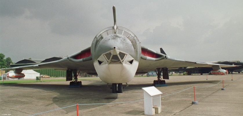 Handley Page Victor Strategic Bomber, Duxford 1992
The Victor was the last of the 3 "V Bombers" the RAF put in to service,  Conceived as a strategic Nuclear Bomber, XH648 first entered service in 1959 but by 1968 they had all been withdrawn from service.  Many, like this one, were converted into tankers, XH648 was retired in 1976 when it came to the Imperial War Museum here at Duxford.
