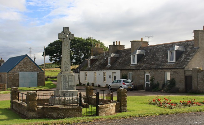 The War Memorial, Reay
[url=http://streetmap.co.uk/map.srf?X=296823&Y=964800&A=Y&Z=115/] Map location. [/url]
