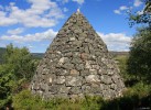 Prince_Leopolds_Cairn2C_Balmoral.jpg