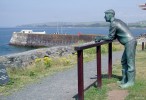 Statue,_Port_William_Harbour.jpg